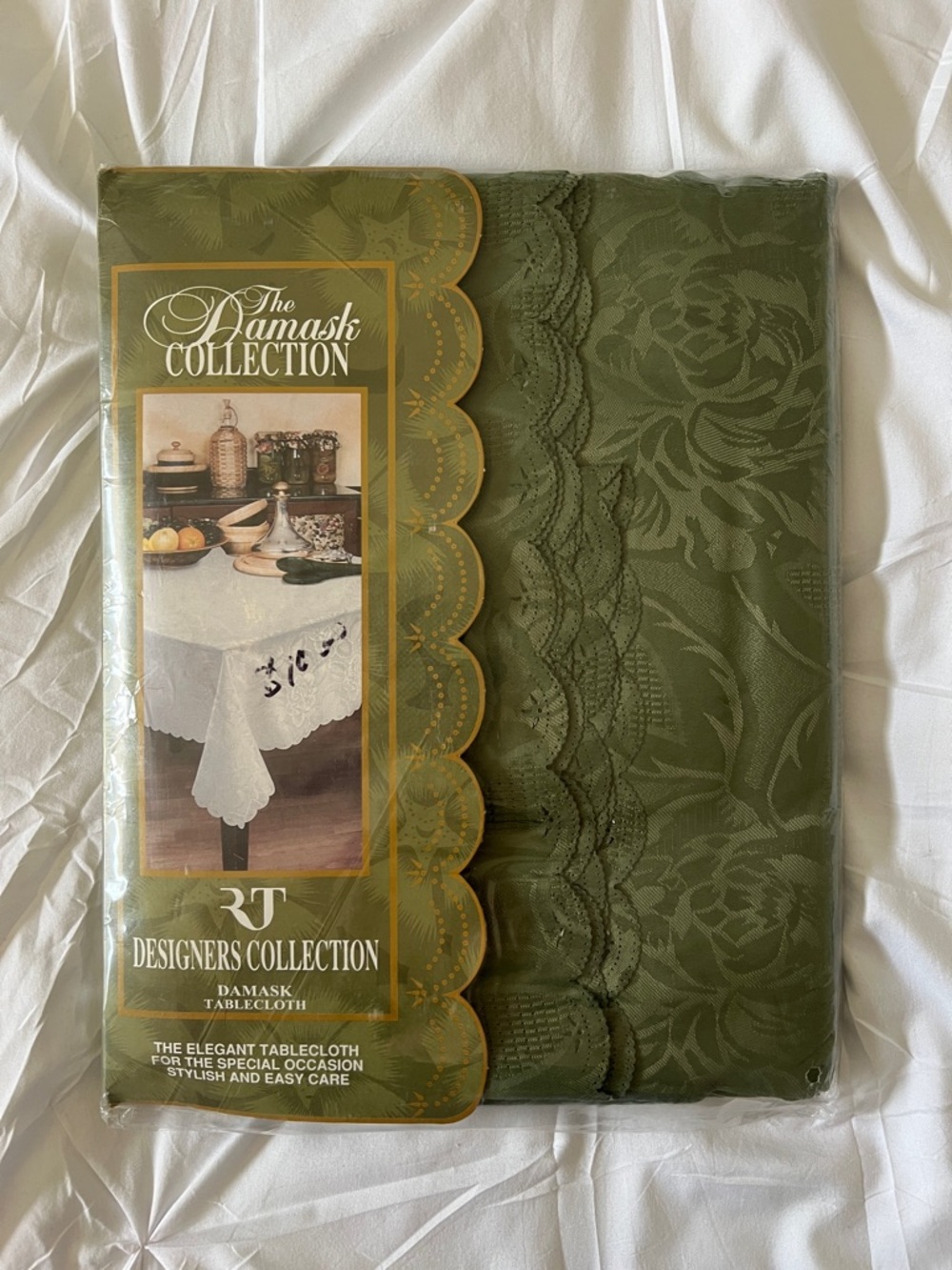 Damask Tablecloth - Rectangle 60x112” in Green